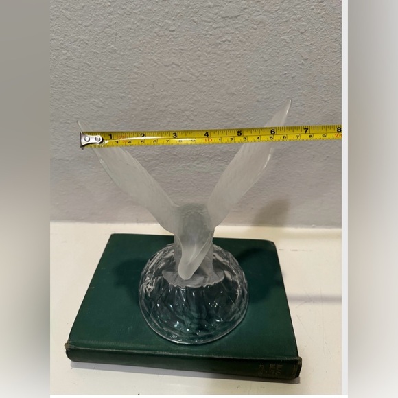 Vintage/Antique Crystal Frosted Eagle w/ Unknown Maker Marking - Picture 9 of 10